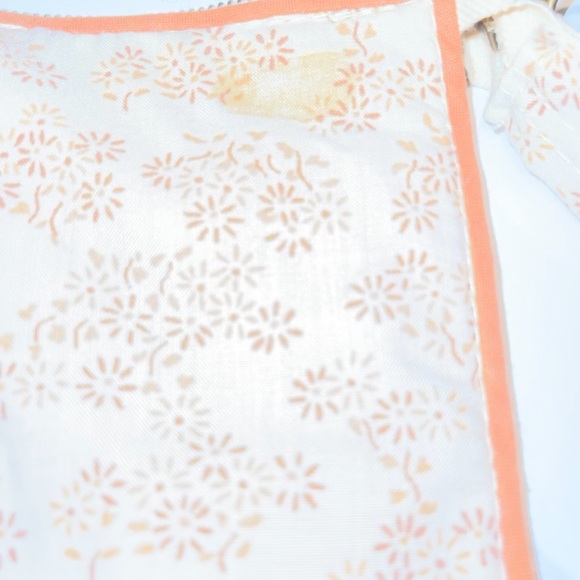 Dainty French cosmetic bag unused great shape - Picture 2 of 4